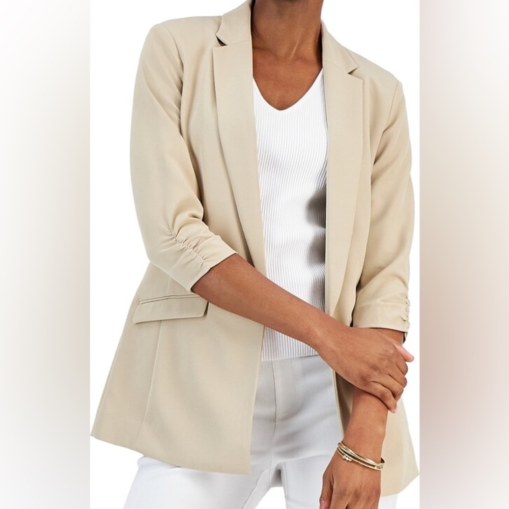 Women's Lightweight Beige Blazer